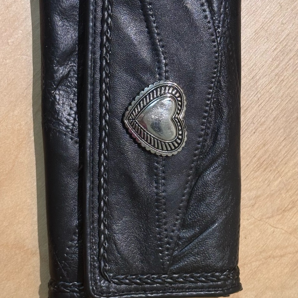 Source Unknown Black and Silver Key Holder with Heart Accent